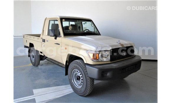 Buy Import Toyota Land Cruiser Beige Car in Import - Dubai in Ethiopia Buy Import Toyota Land Cruiser Beige Car in Import - Dubai in Ethiopia