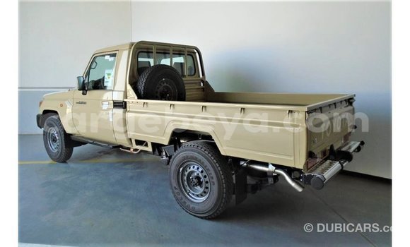 Buy Import Toyota Land Cruiser Beige Car in Import - Dubai in Ethiopia Buy Import Toyota Land Cruiser Beige Car in Import - Dubai in Ethiopia