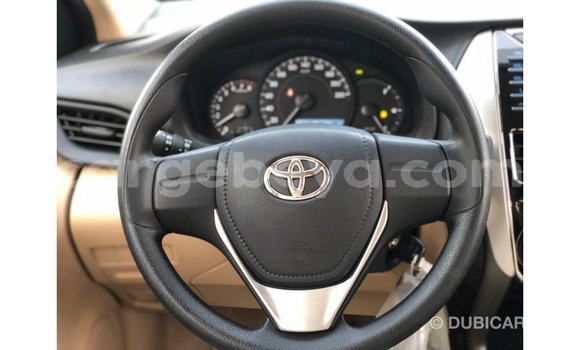 Buy Import Toyota DA White Truck in Import - Dubai in Ethiopia Buy Import Toyota DA White Truck in Import - Dubai in Ethiopia