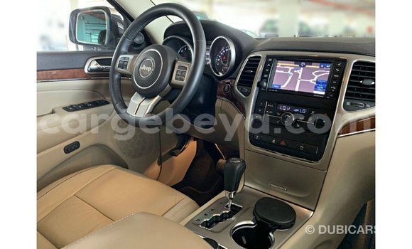 ይግዙ Imported Jeep Grand Cherokee ጥቁር መኪና በ Import - Dubai በ ኢትዮጵያ ይግዙ Imported Jeep Grand Cherokee ጥቁር መኪና በ Import - Dubai በ ኢትዮጵያ