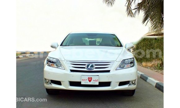 ይግዙ Imported Lexus LS ነጭ መኪና በ Import - Dubai በ ኢትዮጵያ ይግዙ Imported Lexus LS ነጭ መኪና በ Import - Dubai በ ኢትዮጵያ