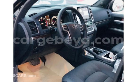 Buy Import Toyota DA Black Truck in Import - Dubai in Ethiopia Buy Import Toyota DA Black Truck in Import - Dubai in Ethiopia