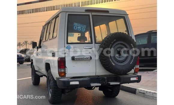 Buy Import Toyota Land Cruiser White Car in Import - Dubai in Ethiopia Buy Import Toyota Land Cruiser White Car in Import - Dubai in Ethiopia