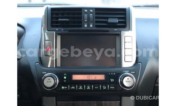 Acheter Import Voiture Toyota Prado Blanc à Import - Dubai, Ethiopie Acheter Import Voiture Toyota Prado Blanc à Import - Dubai, Ethiopie