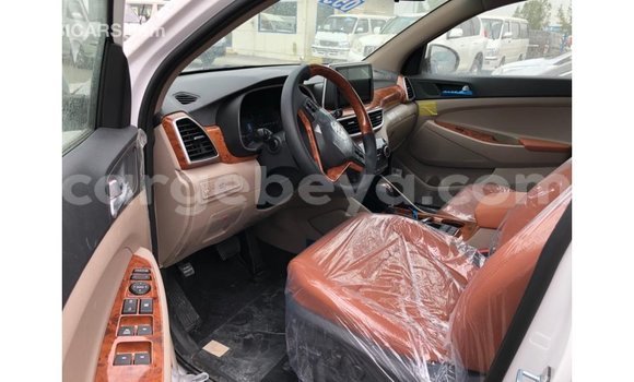 Buy Import Hyundai Tucson White Car in Import - Dubai in Ethiopia Buy Import Hyundai Tucson White Car in Import - Dubai in Ethiopia