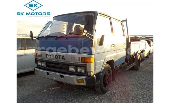 Buy Import Toyota Dyna Blue Truck in Import - Dubai in Ethiopia