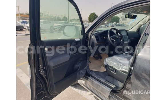 Acheter Import Voiture Toyota Land Cruiser Noir à Import - Dubai, Ethiopie Acheter Import Voiture Toyota Land Cruiser Noir à Import - Dubai, Ethiopie
