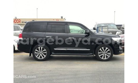 Buy Import Toyota Land Cruiser Black Car in Import - Dubai in Ethiopia Buy Import Toyota Land Cruiser Black Car in Import - Dubai in Ethiopia