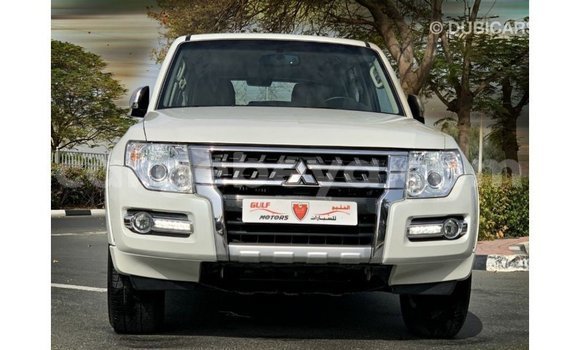 Buy Import Mitsubishi Pajero White Car in Import - Dubai in Ethiopia Buy Import Mitsubishi Pajero White Car in Import - Dubai in Ethiopia
