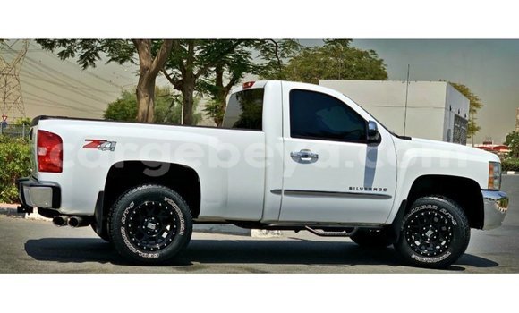 Buy Import Chevrolet Silverado White Car in Import - Dubai in Ethiopia Buy Import Chevrolet Silverado White Car in Import - Dubai in Ethiopia