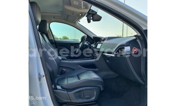ይግዙ Imported Jaguar F-Pace ነጭ መኪና በ Import - Dubai በ ኢትዮጵያ ይግዙ Imported Jaguar F-Pace ነጭ መኪና በ Import - Dubai በ ኢትዮጵያ
