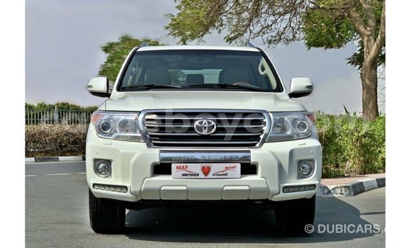 Buy Import Toyota Land Cruiser White Car in Import - Dubai in Ethiopia Buy Import Toyota Land Cruiser White Car in Import - Dubai in Ethiopia