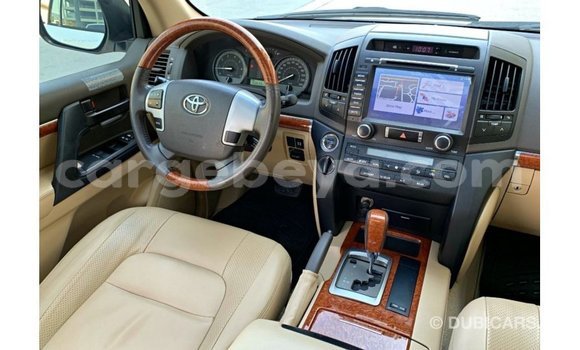 Buy Import Toyota Land Cruiser White Car in Import - Dubai in Ethiopia Buy Import Toyota Land Cruiser White Car in Import - Dubai in Ethiopia