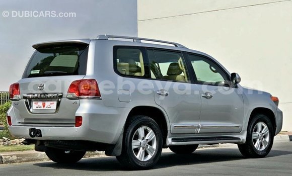 ይግዙ Imported Toyota Land Cruiser ሌላ መኪና በ Import - Dubai በ ኢትዮጵያ ይግዙ Imported Toyota Land Cruiser ሌላ መኪና በ Import - Dubai በ ኢትዮጵያ