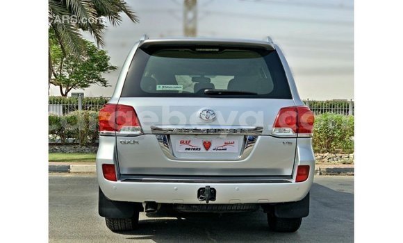 ይግዙ Imported Toyota Land Cruiser ሌላ መኪና በ Import - Dubai በ ኢትዮጵያ ይግዙ Imported Toyota Land Cruiser ሌላ መኪና በ Import - Dubai በ ኢትዮጵያ