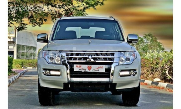 Buy Import Mitsubishi Pajero White Car in Import - Dubai in Ethiopia Buy Import Mitsubishi Pajero White Car in Import - Dubai in Ethiopia