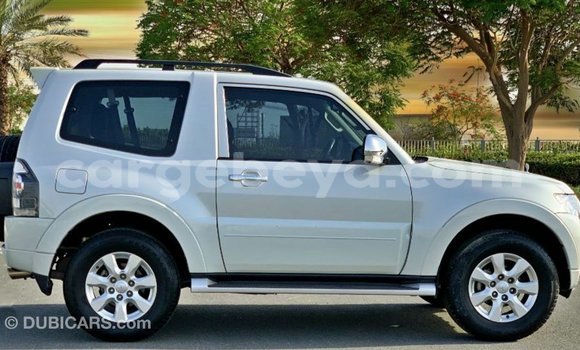 Buy Import Mitsubishi Pajero White Car in Import - Dubai in Ethiopia Buy Import Mitsubishi Pajero White Car in Import - Dubai in Ethiopia