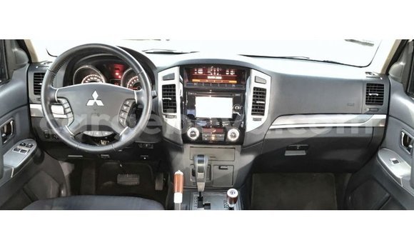 Buy Import Mitsubishi Pajero White Car in Import - Dubai in Ethiopia Buy Import Mitsubishi Pajero White Car in Import - Dubai in Ethiopia