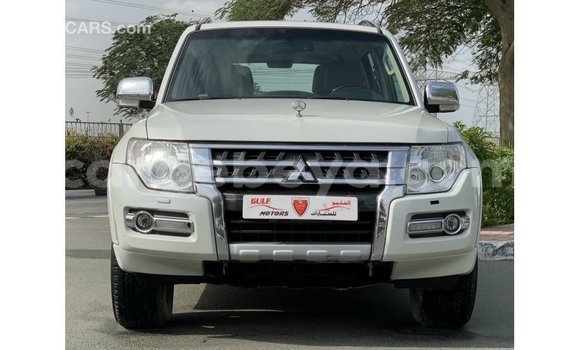 Buy Import Mitsubishi Pajero White Car in Import - Dubai in Ethiopia Buy Import Mitsubishi Pajero White Car in Import - Dubai in Ethiopia