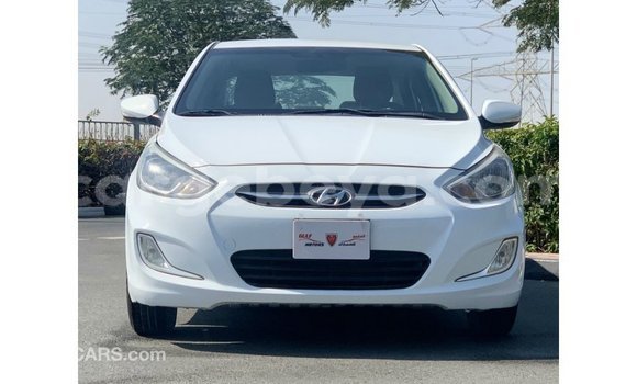 ይግዙ Imported Hyundai Accent ነጭ መኪና በ Import - Dubai በ ኢትዮጵያ ይግዙ Imported Hyundai Accent ነጭ መኪና በ Import - Dubai በ ኢትዮጵያ