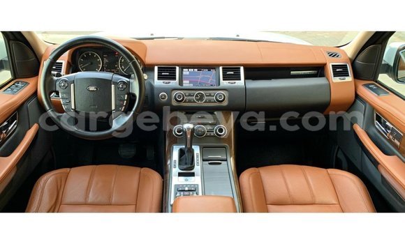 Buy Import Land Rover Range Rover White Car in Import - Dubai in Ethiopia Buy Import Land Rover Range Rover White Car in Import - Dubai in Ethiopia