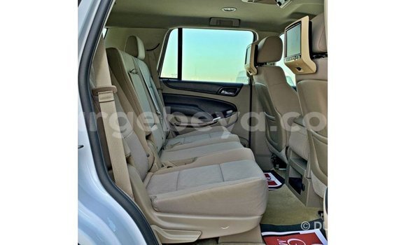ይግዙ Imported Chevrolet Tahoe ነጭ መኪና በ Import - Dubai በ ኢትዮጵያ ይግዙ Imported Chevrolet Tahoe ነጭ መኪና በ Import - Dubai በ ኢትዮጵያ