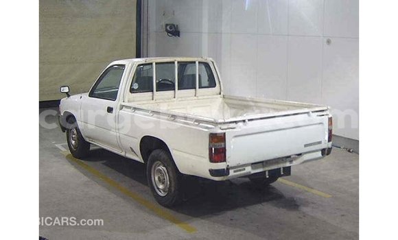 Buy Import Toyota Hilux White Car in Import - Dubai in Ethiopia Buy Import Toyota Hilux White Car in Import - Dubai in Ethiopia