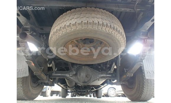 Buy Import Toyota Hilux White Car in Import - Dubai in Ethiopia Buy Import Toyota Hilux White Car in Import - Dubai in Ethiopia
