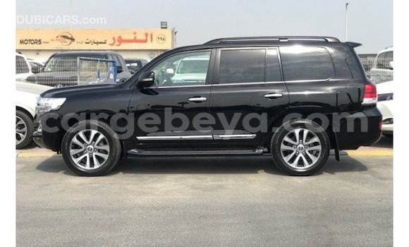 ይግዙ Imported Toyota Land Cruiser ጥቁር መኪና በ Import - Dubai በ ኢትዮጵያ ይግዙ Imported Toyota Land Cruiser ጥቁር መኪና በ Import - Dubai በ ኢትዮጵያ