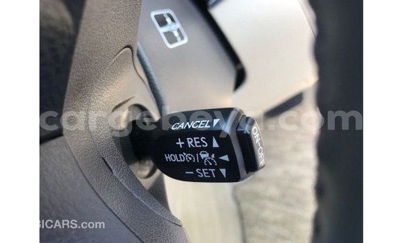 ይግዙ Imported Toyota Land Cruiser ጥቁር መኪና በ Import - Dubai በ ኢትዮጵያ ይግዙ Imported Toyota Land Cruiser ጥቁር መኪና በ Import - Dubai በ ኢትዮጵያ