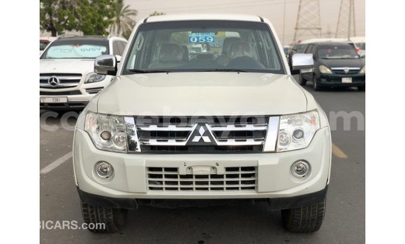 Buy Import Mitsubishi Pajero White Car in Import - Dubai in Ethiopia Buy Import Mitsubishi Pajero White Car in Import - Dubai in Ethiopia