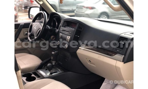 Buy Import Mitsubishi Pajero White Car in Import - Dubai in Ethiopia Buy Import Mitsubishi Pajero White Car in Import - Dubai in Ethiopia