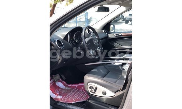 Buy Import Mercedes-Benz 190 Other Car in Import - Dubai in Ethiopia Buy Import Mercedes-Benz 190 Other Car in Import - Dubai in Ethiopia