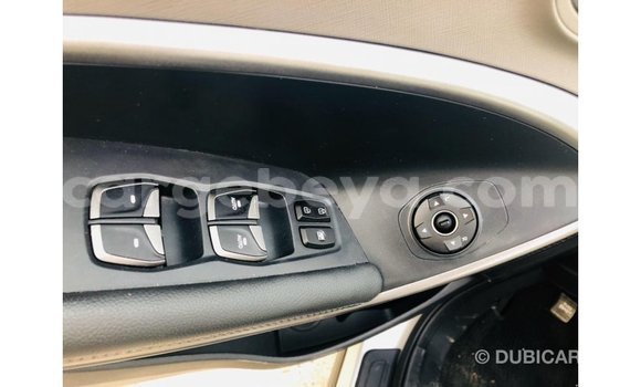 Acheter Import Voiture Hyundai Santa Fe Autre à Import - Dubai, Ethiopie Acheter Import Voiture Hyundai Santa Fe Autre à Import - Dubai, Ethiopie