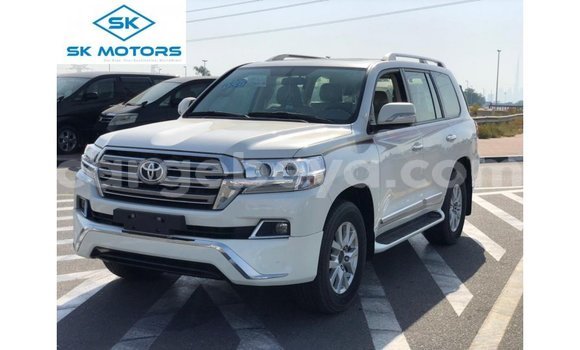 Buy Import Toyota Land Cruiser White Car in Import - Dubai in Ethiopia Buy Import Toyota Land Cruiser White Car in Import - Dubai in Ethiopia