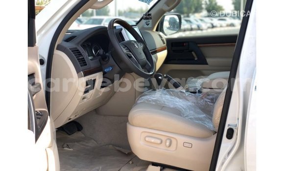 Buy Import Toyota Land Cruiser White Car in Import - Dubai in Ethiopia Buy Import Toyota Land Cruiser White Car in Import - Dubai in Ethiopia