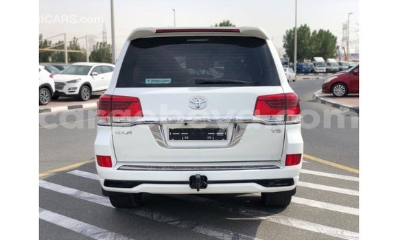 Buy Import Toyota Land Cruiser White Car in Import - Dubai in Ethiopia Buy Import Toyota Land Cruiser White Car in Import - Dubai in Ethiopia