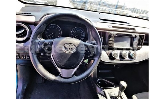 Buy Import Toyota HiAce Blue Truck in Import - Dubai in Ethiopia Buy Import Toyota HiAce Blue Truck in Import - Dubai in Ethiopia