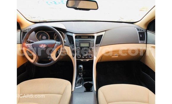 Acheter Import Voiture Hyundai Sonata Rouge à Import - Dubai, Ethiopie Acheter Import Voiture Hyundai Sonata Rouge à Import - Dubai, Ethiopie