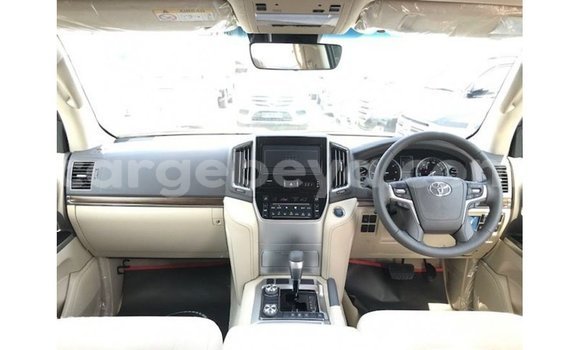 Buy Import Toyota Land Cruiser White Car in Import - Dubai in Ethiopia Buy Import Toyota Land Cruiser White Car in Import - Dubai in Ethiopia