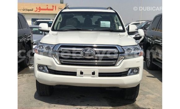 Buy Import Toyota Land Cruiser White Car in Import - Dubai in Ethiopia Buy Import Toyota Land Cruiser White Car in Import - Dubai in Ethiopia