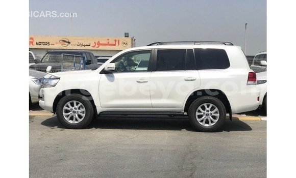 Buy Import Toyota Land Cruiser White Car in Import - Dubai in Ethiopia Buy Import Toyota Land Cruiser White Car in Import - Dubai in Ethiopia