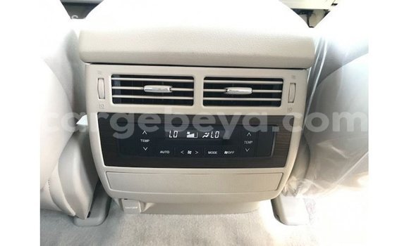 Buy Import Toyota Land Cruiser White Car in Import - Dubai in Ethiopia Buy Import Toyota Land Cruiser White Car in Import - Dubai in Ethiopia