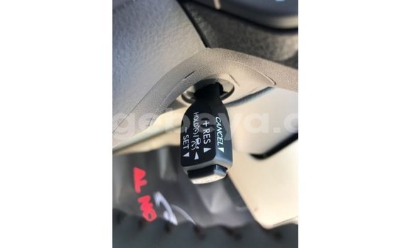 Buy Import Toyota Land Cruiser White Car in Import - Dubai in Ethiopia Buy Import Toyota Land Cruiser White Car in Import - Dubai in Ethiopia