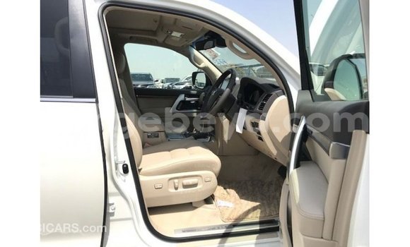 Buy Import Toyota Land Cruiser White Car in Import - Dubai in Ethiopia Buy Import Toyota Land Cruiser White Car in Import - Dubai in Ethiopia