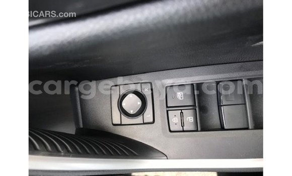 ይግዙ Imported Toyota HiAce ነጭ የጭነት መኪና በ Import - Dubai በ ኢትዮጵያ ይግዙ Imported Toyota HiAce ነጭ የጭነት መኪና በ Import - Dubai በ ኢትዮጵያ