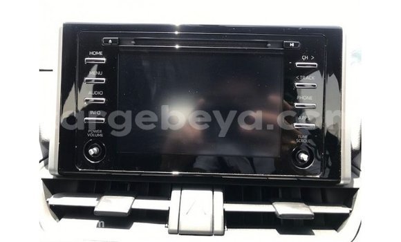 ይግዙ Imported Toyota HiAce ነጭ የጭነት መኪና በ Import - Dubai በ ኢትዮጵያ ይግዙ Imported Toyota HiAce ነጭ የጭነት መኪና በ Import - Dubai በ ኢትዮጵያ