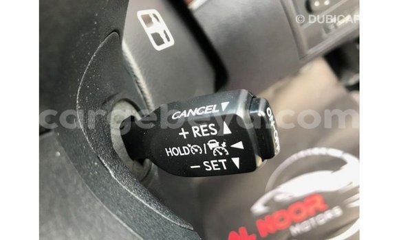 ይግዙ Imported Toyota Land Cruiser ነጭ መኪና በ Import - Dubai በ ኢትዮጵያ ይግዙ Imported Toyota Land Cruiser ነጭ መኪና በ Import - Dubai በ ኢትዮጵያ