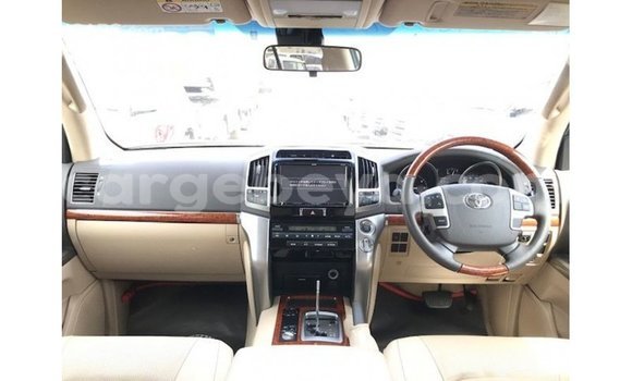 Buy Import Toyota Land Cruiser Red Car in Import - Dubai in Ethiopia Buy Import Toyota Land Cruiser Red Car in Import - Dubai in Ethiopia