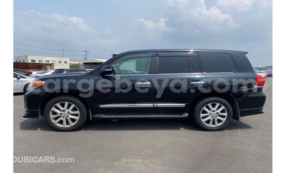 ይግዙ Imported Toyota Land Cruiser ጥቁር መኪና በ Import - Dubai በ ኢትዮጵያ ይግዙ Imported Toyota Land Cruiser ጥቁር መኪና በ Import - Dubai በ ኢትዮጵያ